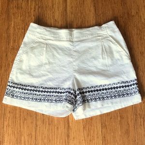 Apt 9 Linen Cream with Black Stitch Detail Shorts Size Medium